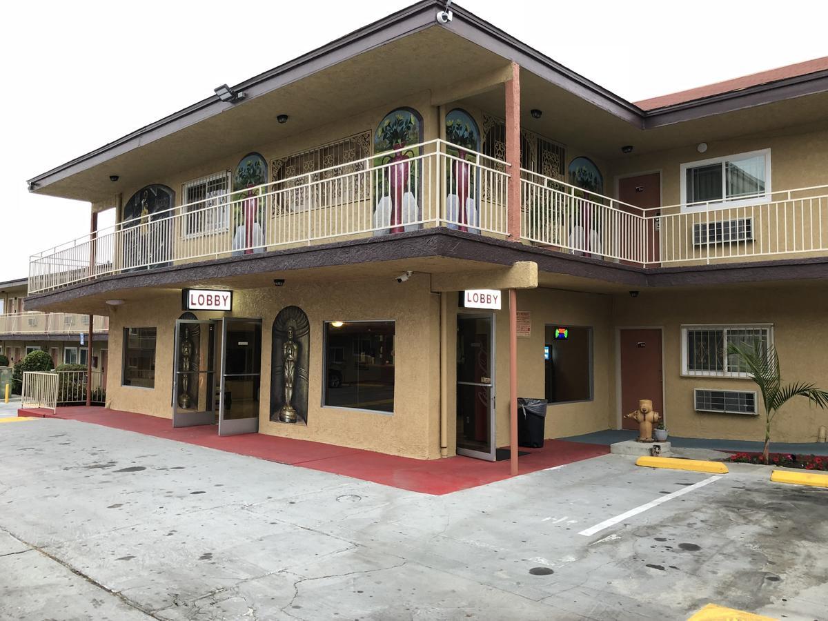 Los Angeles Inn & Suites - Lax West Athens Dış mekan fotoğraf