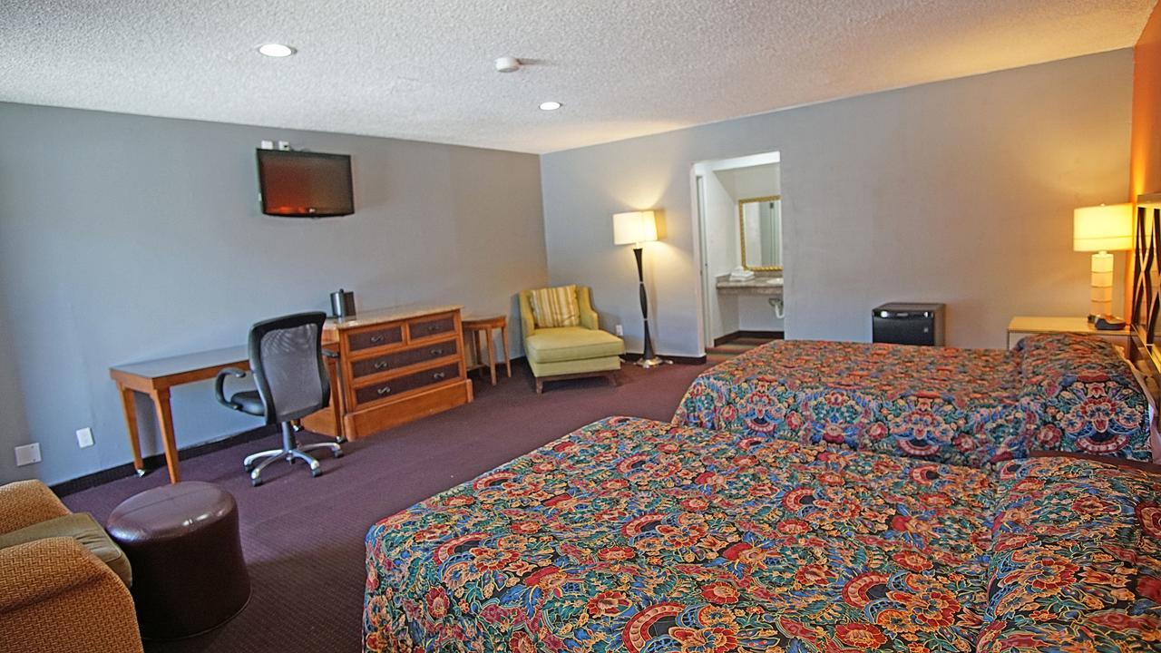 Los Angeles Inn & Suites - Lax West Athens Dış mekan fotoğraf